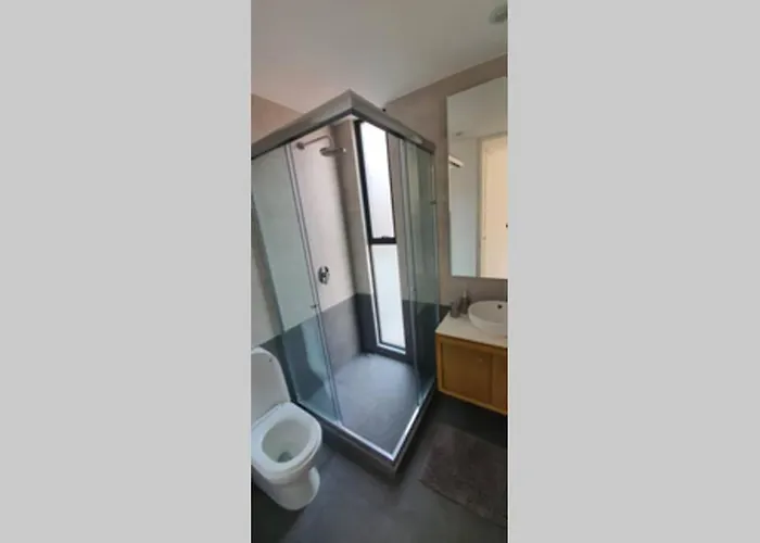 Increible Loft frente al WTC, Napoles
